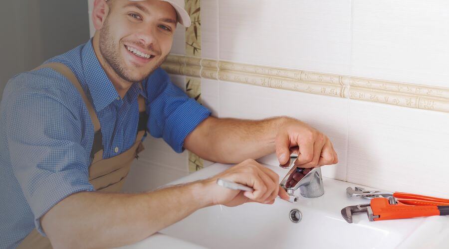 Handle or spout repair in Brainard, NE